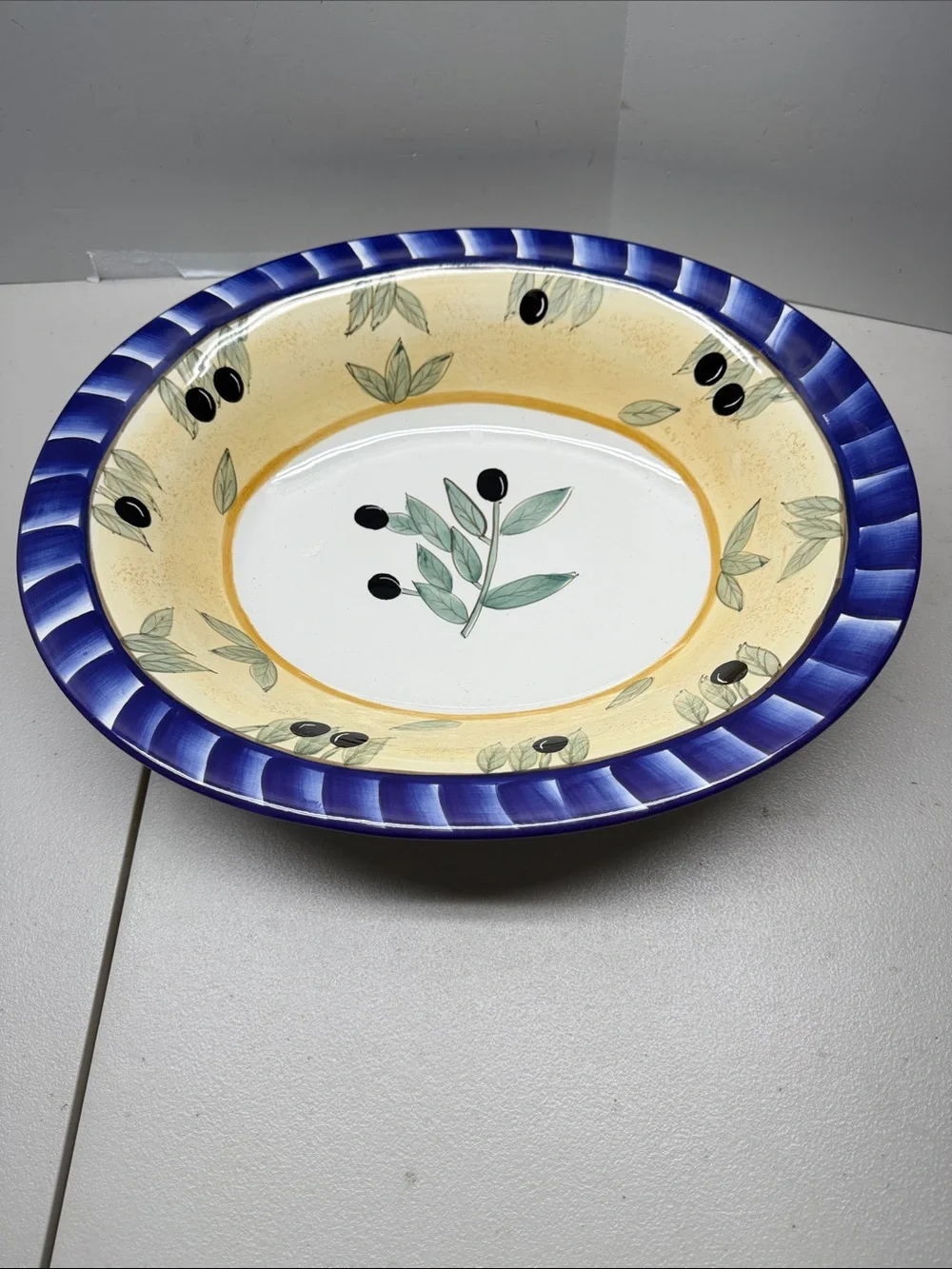Style-Eyes Hand-Painted Olive Motif Ceramic Serving Bowl in Blue and Yellow